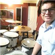 Clases de música para todas las edades, dictamos clases de teclado, bateria, bajo, guitarra y mucho más